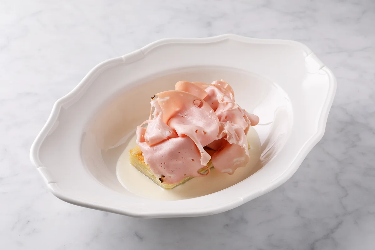 Картофельный гратен с мортаделлой и пармезаном